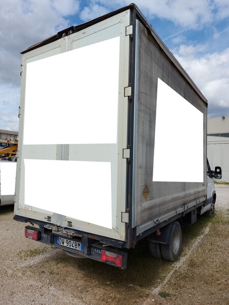 12#8245 Autocarro Iveco Daily in vendita - foto 6