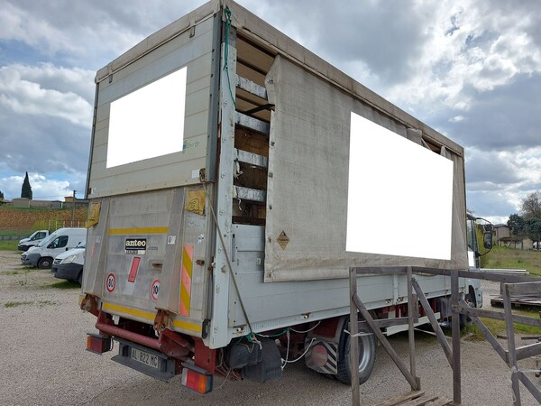 14#8245 Autocarro Iveco Eurocargo in vendita - foto 5