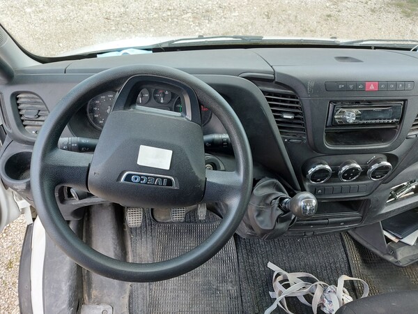 5#8245 Autocarro Iveco Daily in vendita - foto 8