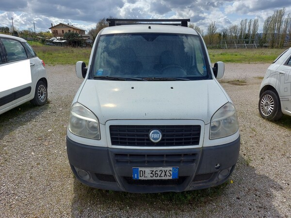 7#8245 Autocarro Fiat Doblò in vendita - foto 2
