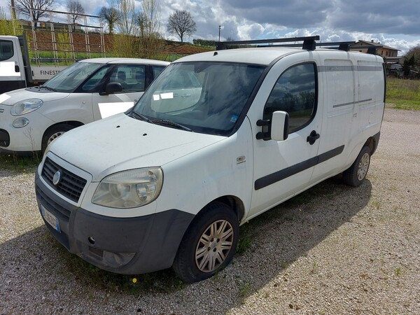 7#8245 Autocarro Fiat Doblò in vendita - foto 3