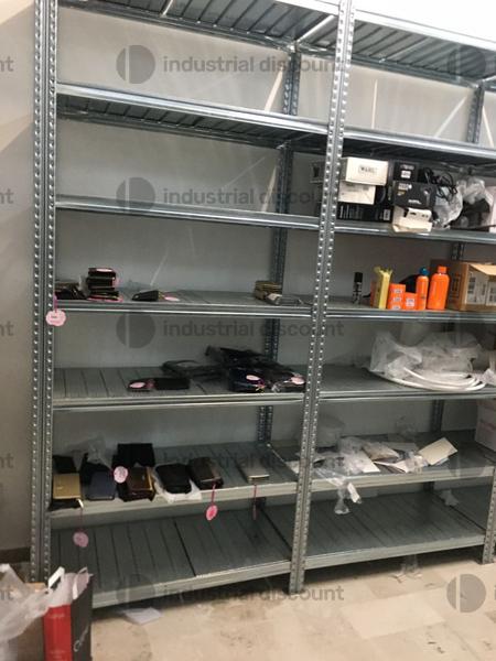 3#8255 Cessione azienda esercente attività di profumeria e cosmetica in vendita - foto 2