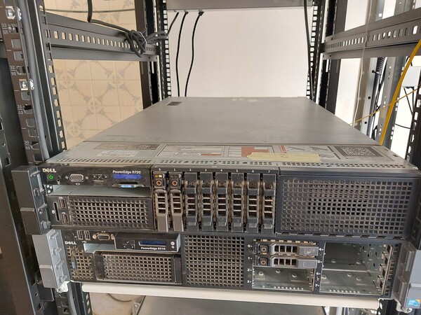 2#8257 Armadi server rack e componenti elettroniche in vendita - foto 9