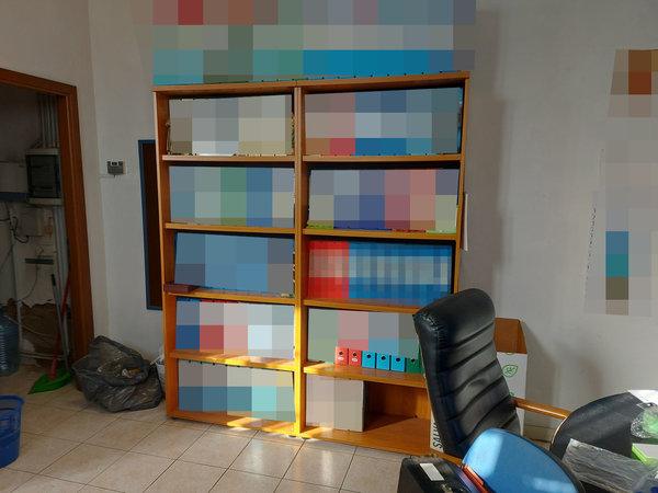 2#8259 Arredi e attrezzature per lavorazione e tintura pelli in vendita - foto 9