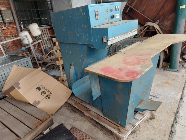 37#8259 Arredi e attrezzature per lavorazione e tintura pelli in vendita - foto 41