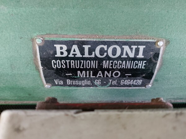 38#8259 Macchine per la lavorazione delle pelli in vendita - foto 2