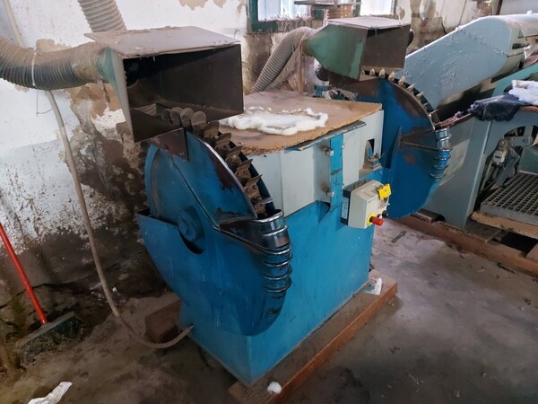 38#8259 Macchine per la lavorazione delle pelli in vendita - foto 7