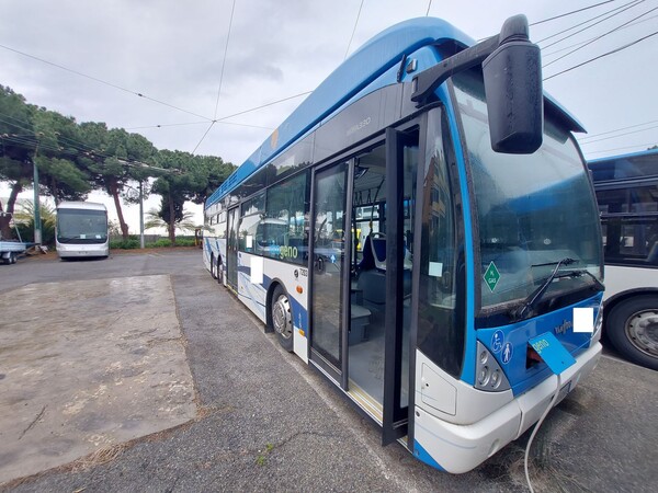 1#8269 Tre bus a idrogeno ed impianto di rifornimento in vendita - foto 8