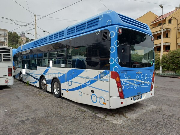 1#8269 Tre bus a idrogeno ed impianto di rifornimento in vendita - foto 10