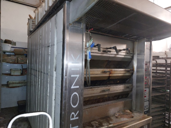 14#8270 Forno Tagliavini con carrelli e tritacarne in vendita - foto 9