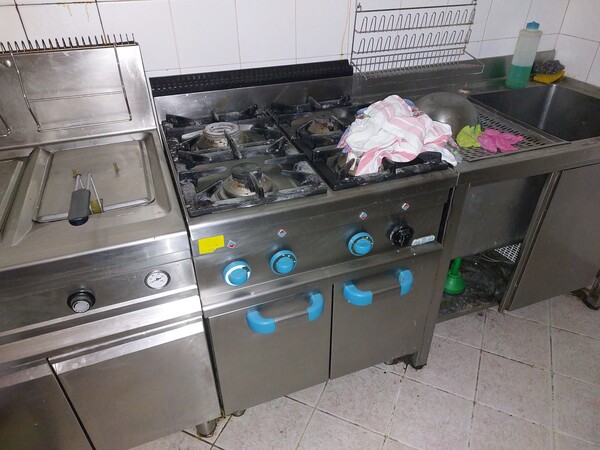 19#8270 Attrezzatura per bar e pasticceria in vendita - foto 3