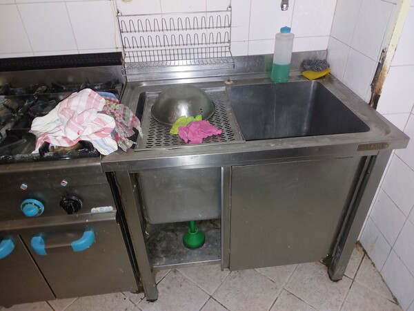 19#8270 Attrezzatura per bar e pasticceria in vendita - foto 4