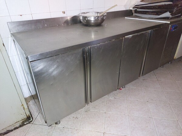 19#8270 Attrezzatura per bar e pasticceria in vendita - foto 8