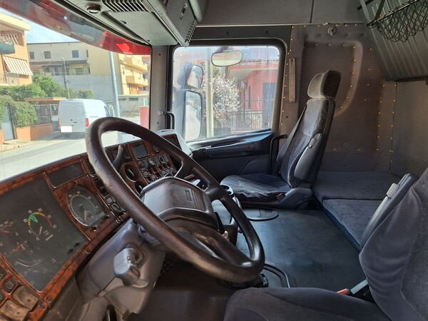 1#8271 Trattore stradale Scania 144/460 in vendita - foto 9