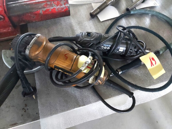 1#8288 Centro di lavoro Mikron e accessori vari in vendita - foto 22