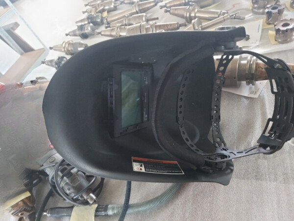 1#8288 Centro di lavoro Mikron e accessori vari in vendita - foto 25
