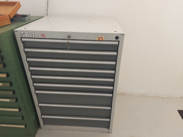 1#8288 Centro di lavoro Mikron e accessori vari in vendita - foto 36