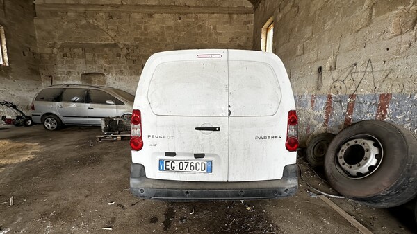 1#8294 Furgone Peugeot Partner in vendita - foto 8