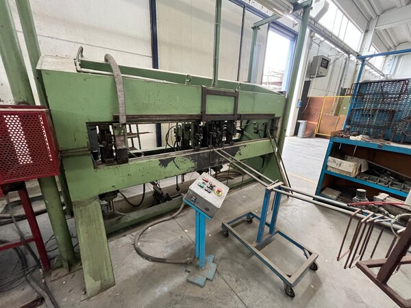10#8297 Pressopiegatrice Montorfano + Gasparini in vendita - foto 1
