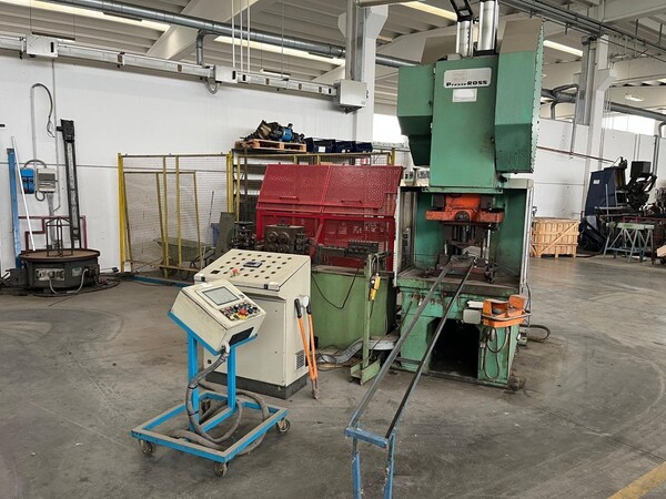 5#8297 Pressa Ross 120 Ton con avanzamento automatico Micromel in vendita - foto 5