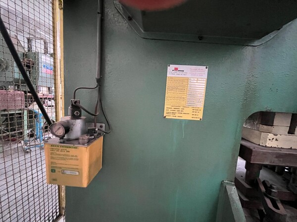 6#8297 Pressa Ross 100 Ton con avanzamento automatico Micromel in vendita - foto 10