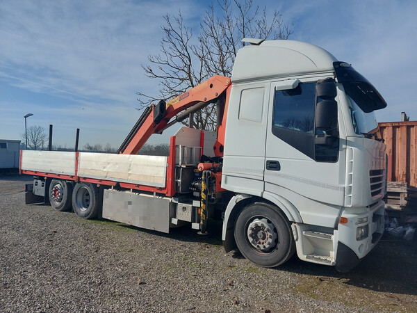 2#8298 Autocarro Iveco in vendita - foto 1