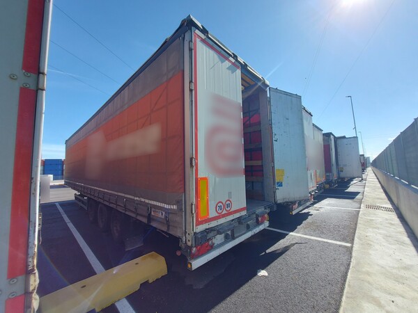 1#8301 Semirimorchio Schmitz Cargobull in vendita - foto 9