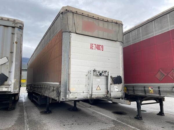8#8301 Semirimorchio Schmitz Cargobull in vendita - foto 4