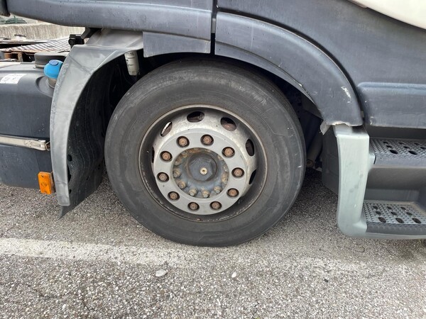 14#8302 Trattore stradale Iveco Magirus in vendita - foto 4
