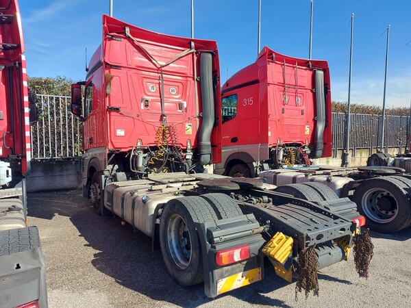 2#8302 Trattore stradale Mercedes New Actros 1845 in vendita - foto 2