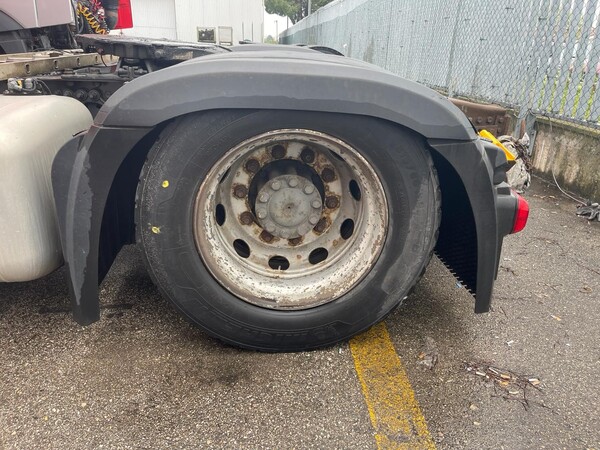 4#8302 Trattore stradale Mercedes New Actros 1845 in vendita - foto 6