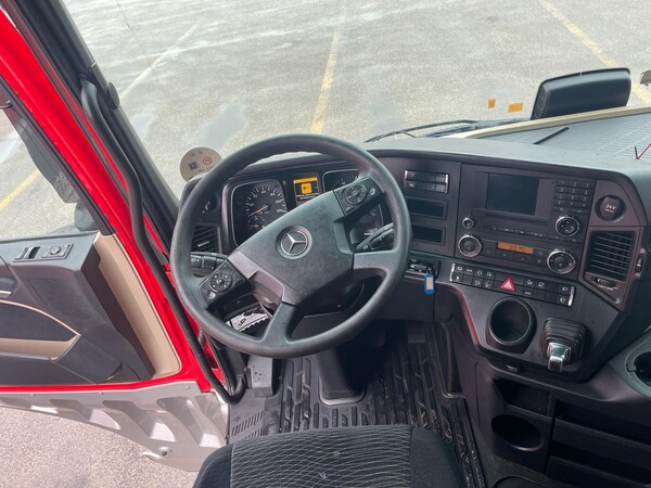 4#8302 Trattore stradale Mercedes New Actros 1845 in vendita - foto 7