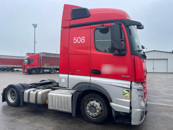 9#8302 Trattore stradale mercedes New Actros 1845 in vendita - foto 4