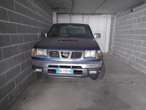 1#8309 Nissan Navara Double Cab in vendita - foto 9