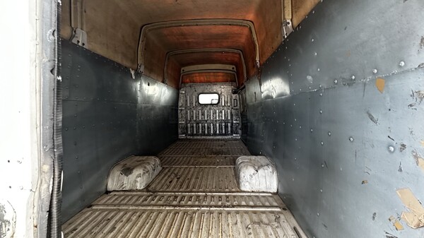 2#8311 Autocarro Iveco Daily 35-12 in vendita - foto 10