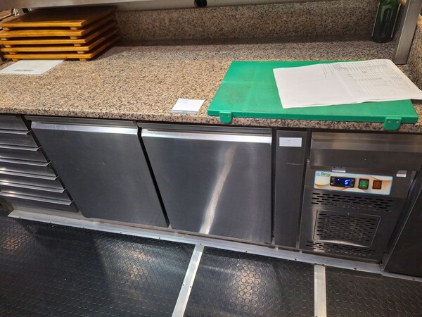 1#8338 Attrezzature per ristorazione in vendita - foto 2