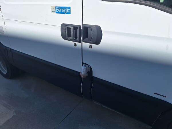 5#8339 Furgone Iveco Daily in vendita - foto 7