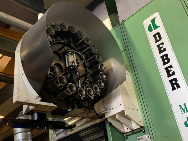 9#8345 Fresatrice cnc a montante mobile con testa birotativa manuale in vendita - foto 5