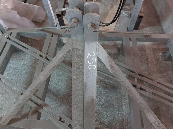 250#8349 Elettropompe e carrelli in vendita - foto 10