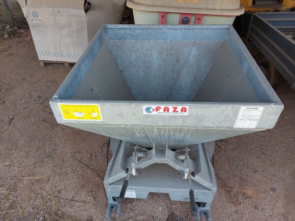 386#8349 Spandiconcime Faza in vendita - foto 3