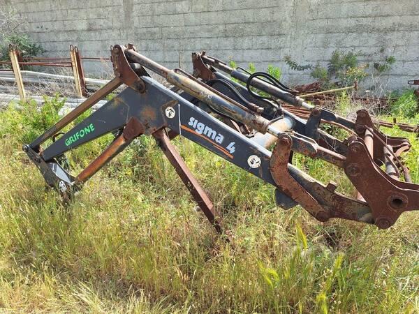 396#8349 Grifone in vendita - foto 1