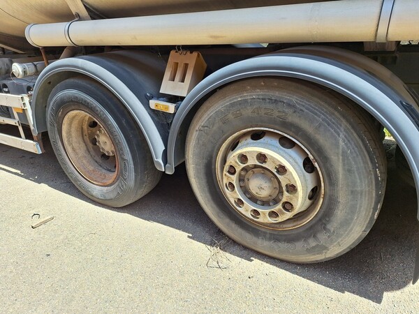 12#8350 AUTOBOTTE MERCEDES in vendita - foto 8