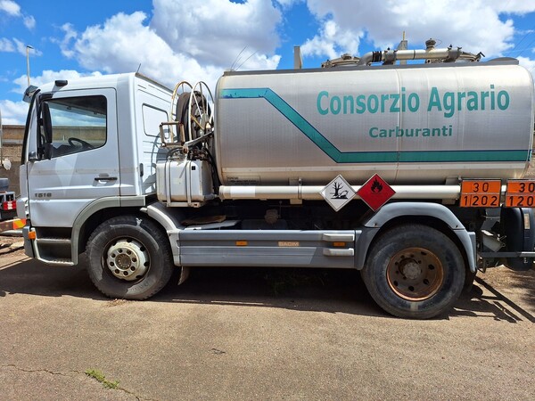 15#8350 AUTOBOTTE MERCEDES in vendita - foto 17
