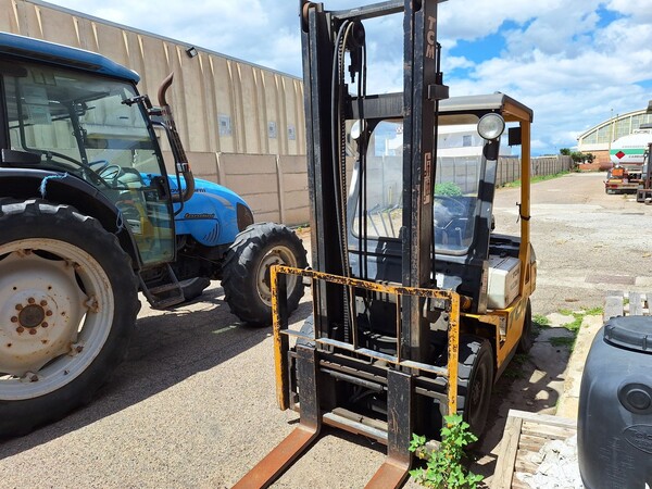 16#8350 CARRELLO ELEVATORE TCM FD 25 in vendita - foto 7