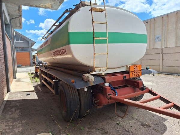 19#8350 RIMORCHIO ACERBI in vendita - foto 1