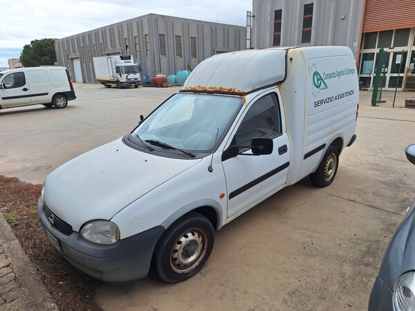 23#8350 AUTOVETTURA OPEL COMBO in vendita - foto 1