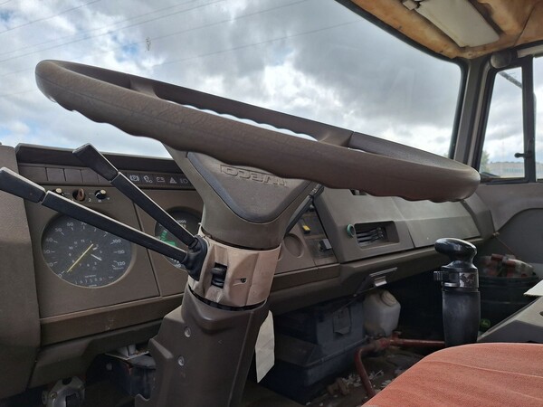 25#8350 AUTOCARRO IVECO GRU in vendita - foto 17