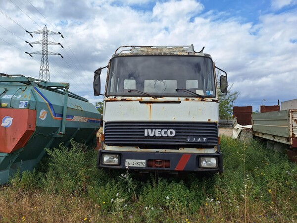 26#8350 AUTOCARRO IVECO in vendita - foto 2