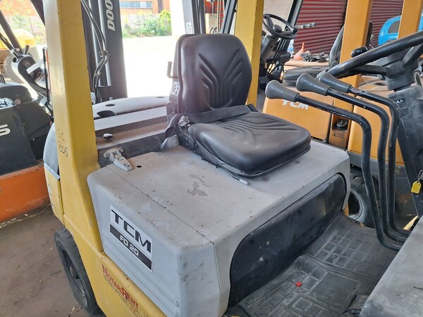 4#8350 CARRELLO ELEVATORE TCM FHD20Z3T in vendita - foto 5