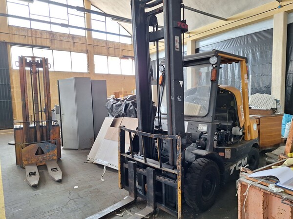 41#8350 CARRELLO ELEVATORE  TCM FD in vendita - foto 2